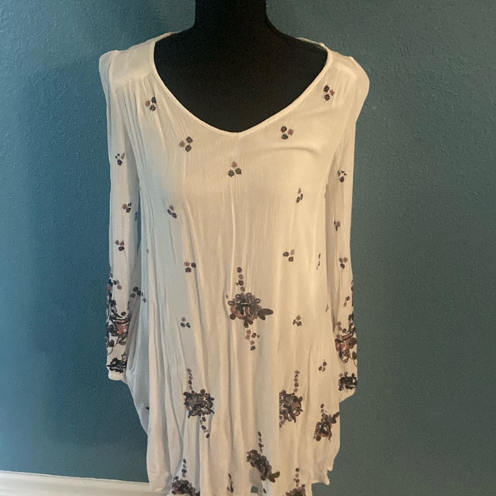 Free People Dress- white with embroidered design.